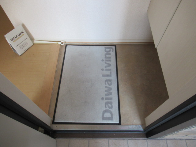 サワーフローラ　A棟の玄関