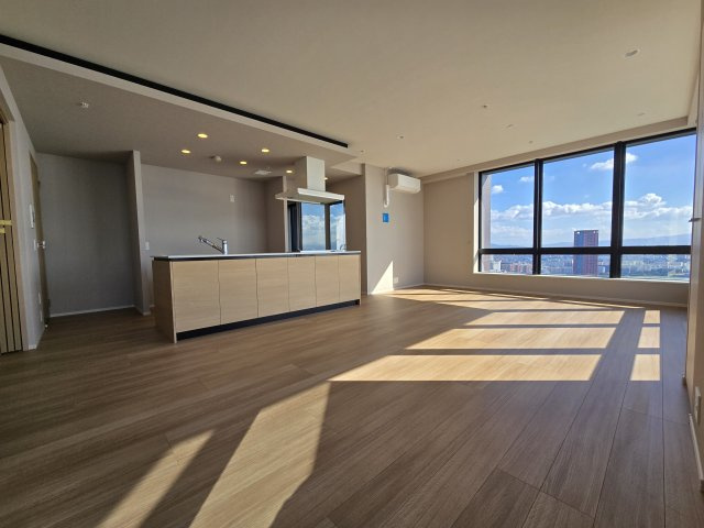 アイランドシティオーシャン＆フォレストタワーレジデンスEASTの居間・リビング