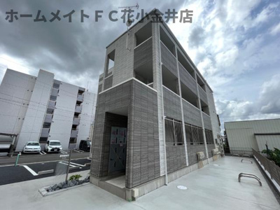 【エントランス】 | スライヴ | 外観写真（昼）