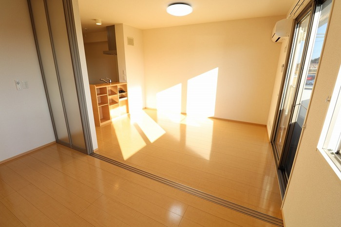 メゾン・ド・グラシャスの居間・リビング|リビング