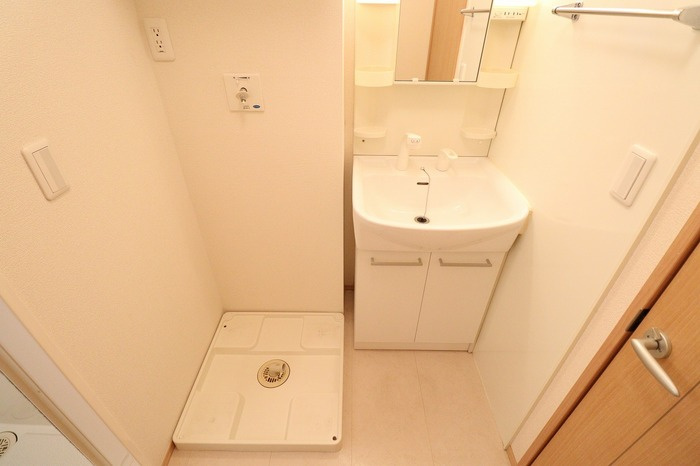 メゾン・ド・グラシャスの独立洗面台|洗髪洗面化粧台