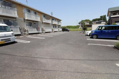【駐車場】 | グランドソレーユ.Ｓ | 駐車場