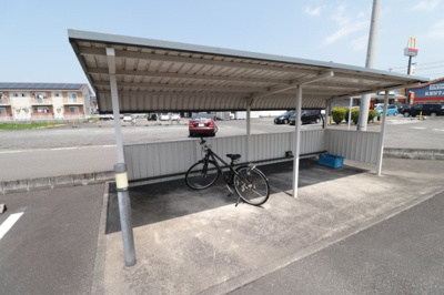 【その他共用部分】 | グランモア出水 Ａ棟 | 【グランモア出水 Ａ棟】駐輪場