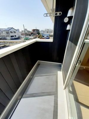 【バルコニー】 | ラ・ヴィ・エゼＢ