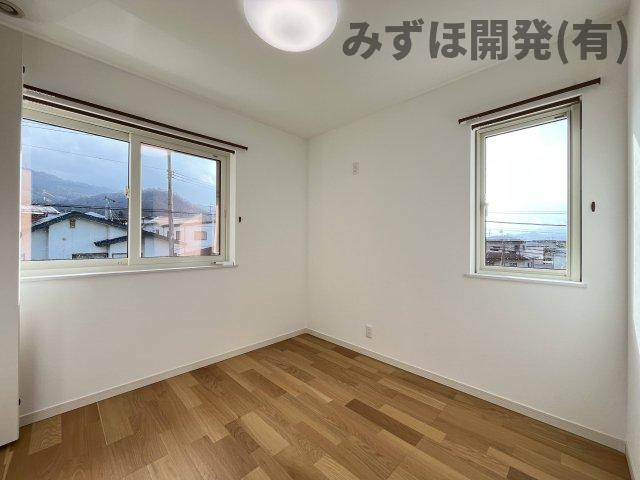 山形市小立四丁目15番17号の収納