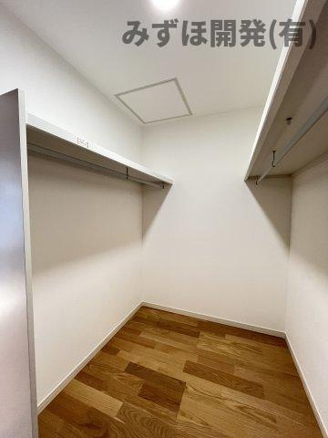 山形市小立四丁目15番17号の浴室