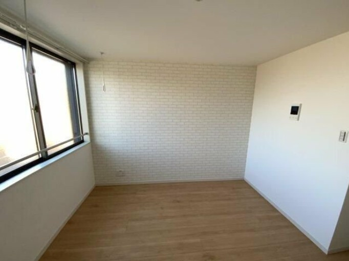 ヴォレソレイユ北千住の居間・リビング