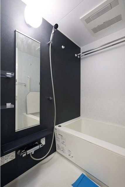 コンフォリア浅草橋の浴室