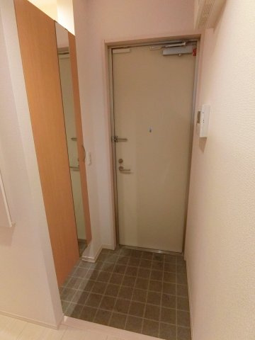 【玄関】 | ソッレヴァンテ