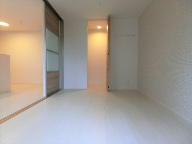 【洋室】 | ソッレヴァンテ