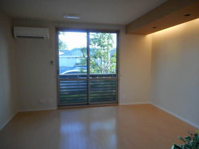 【居間・リビング】 | リメンブランス Ⅰ棟