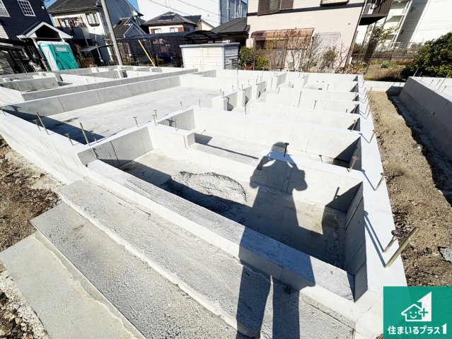 野洲市上屋　第2期　新築一戸建ての外観|周辺は落ち着いた街並みの住宅地！子育てがしやすい住環境です！まだ未完成ですが、現地でしかわからない事もございます。是非一度ご覧ください。