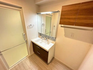 【独立洗面台】 | シャーメゾン東豊中Ⅱ