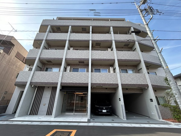 ＧＥＮＯＶＩＡ西川口の外観|きれいな外観です