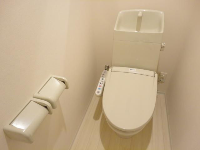 ＳＡＧＩＴＴＡＲＩＡ（サジタリア）のトイレ|シャワー付トイレ