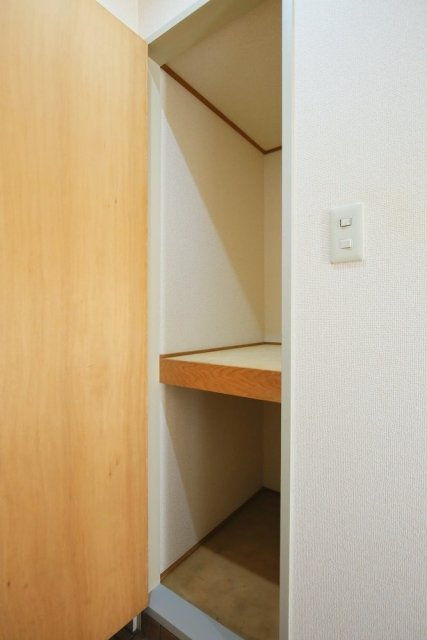 グリーンゲーブルの収納|大きなものも収納できそうです