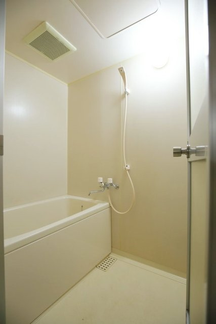 グリーンゲーブルの浴室|きれいなお風呂です