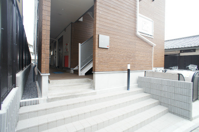 リブリ・鈴谷のエントランス|清潔なエントランスです