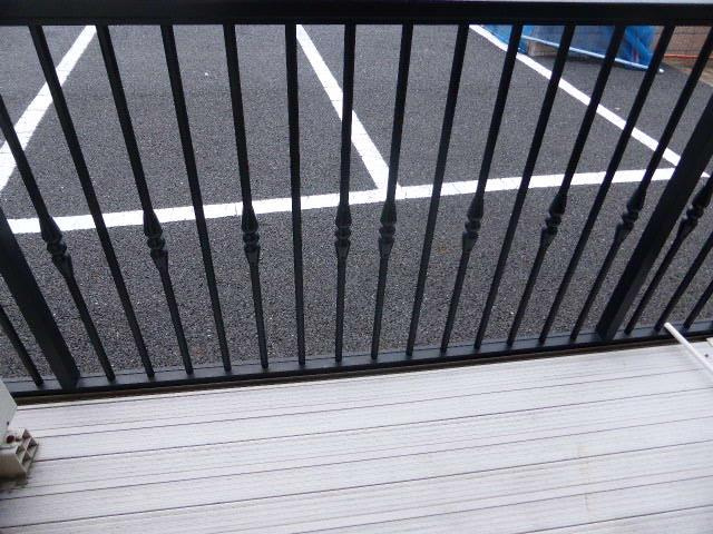 ロジュマンのバルコニー|バルコニーからの眺めを楽しみながら食事をしませんか