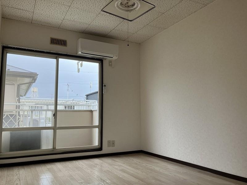 ハイツ　リスボア