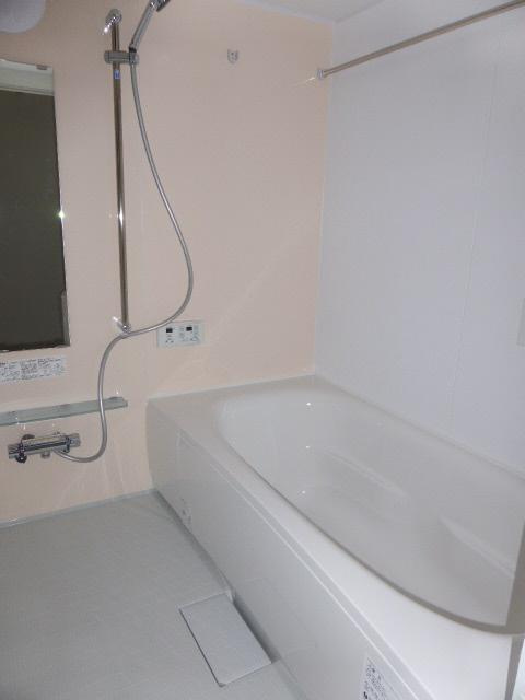 グレースコートの浴室|コンパクトで使いやすいお風呂です