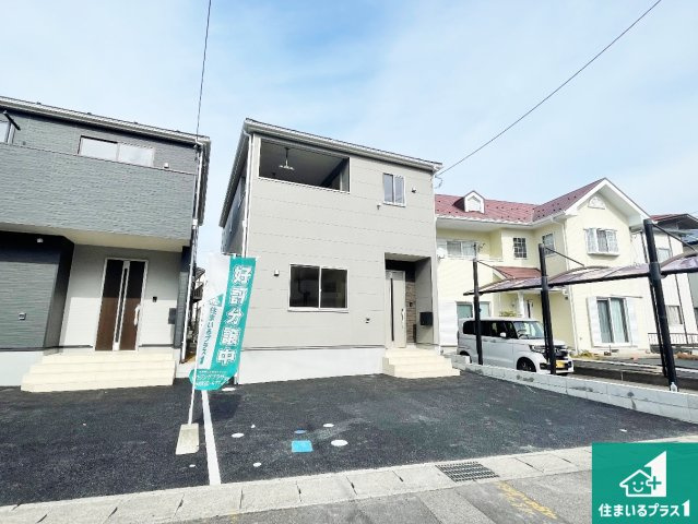 野洲市上屋　第2期　新築一戸建ての外観|流行に左右されないシンプルな外観！