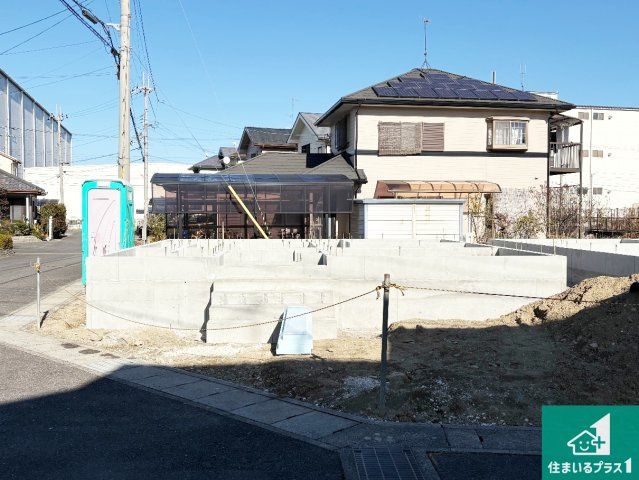 野洲市上屋　第2期　新築一戸建ての外観|周辺は落ち着いた街並みの住宅地！子育てがしやすい住環境です！まだ未完成ですが、現地でしかわからない事もございます。是非一度ご覧ください。