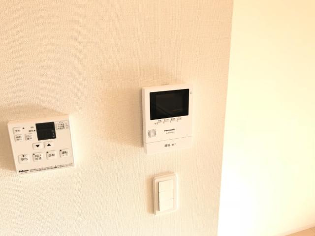 サニーモールの内装|カメラ付インターホン