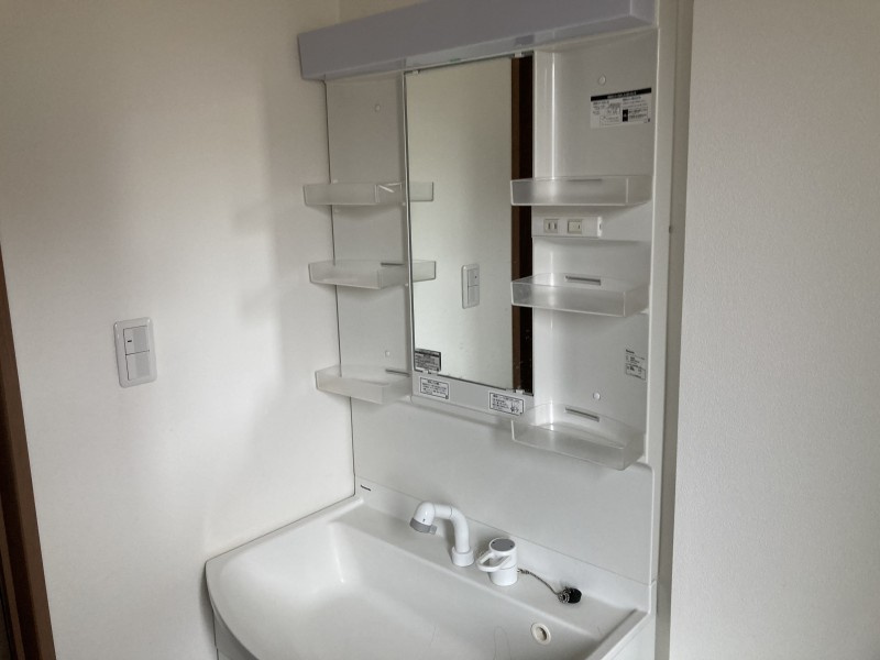 グランソフィア早稲田Ⅲの洗面所|忙しい朝には欠かせない洗面所です