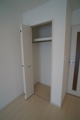 リブリ・ヴァン・リヴェールのその他