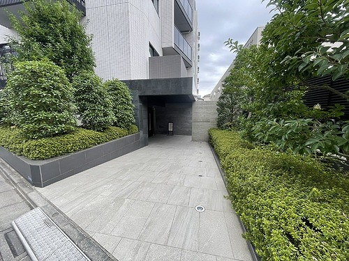 プレシス赤羽のエントランス|エントランス