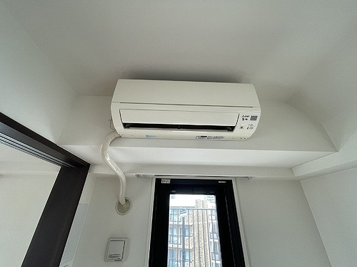 プレシス赤羽の設備|エアコン（洋室）（内装前）