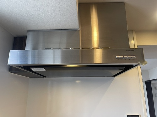 プレシス赤羽のキッチン|レンジフード（内装前）