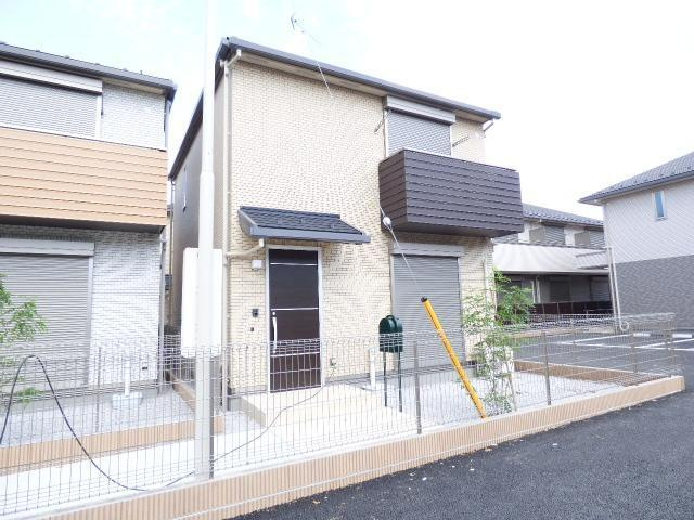 メゾン・クロシェット D棟の外観