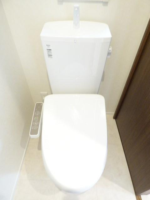 メゾン・クロシェット D棟のトイレ