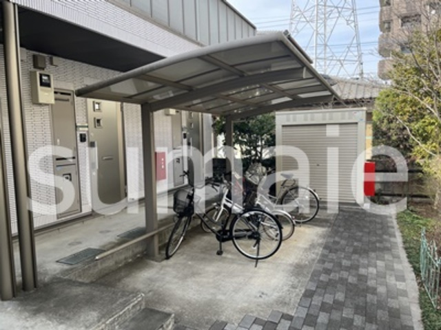 アパートメントK-Ⅲのその他共用部分|敷地内駐輪場。