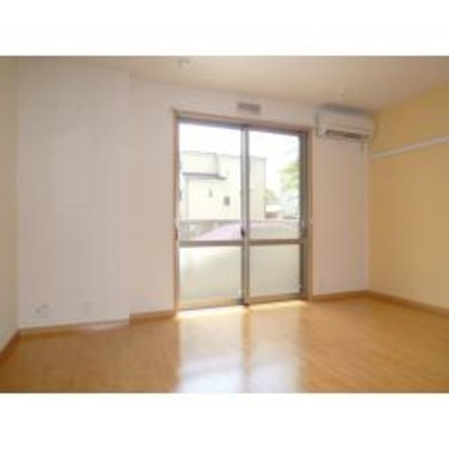 アパートメントK-Ⅲの居間・リビング|8.1帖☆