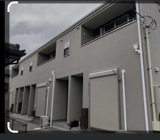 吉川市大字吉川の一棟アパートの外観|ハウスメーカー施工の建物です。
