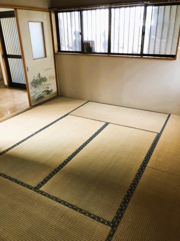 埼玉県さいたま市岩槻区裏慈恩寺の和室