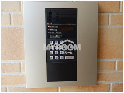 【セキュリティ】 | ロイヤルハウス | オートロック完備で安心のセキュリティ☆