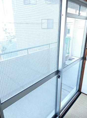 須賀の森シティハイツのバルコニー