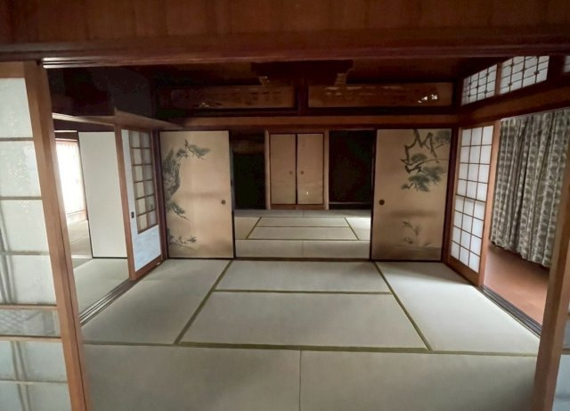 草津市上笠　貸店舗・事務所の間取り