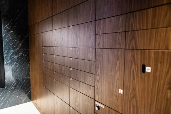 【設備】 | 【宅配ボックス】大小さまざまなサイズに対応！24時間、宅配時間を気にせずにお出かけできます！