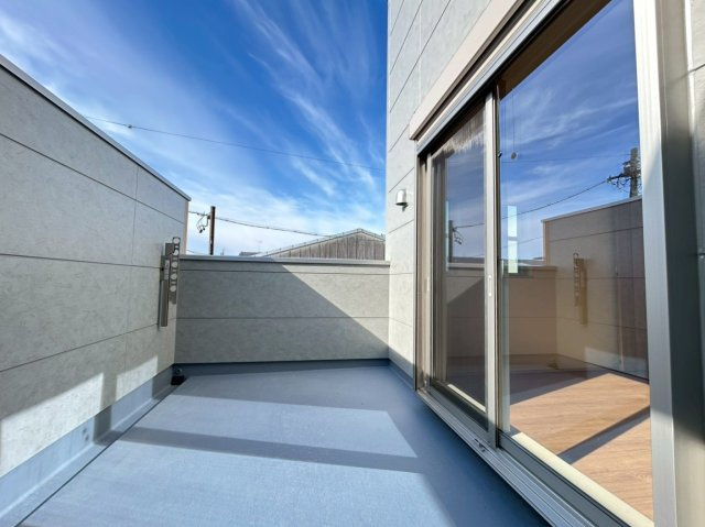 ファーストタウン　一宮市第1下沼町　全1区画分譲のバルコニー|バルコニーは2か所ございます。南向きで洗濯物もよく乾きます！