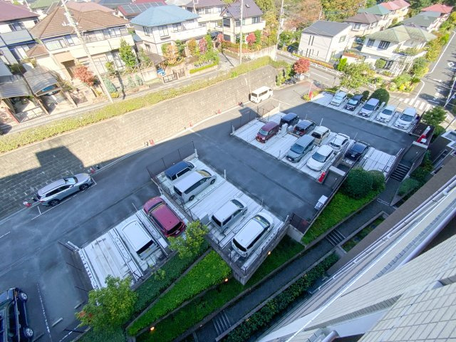 【駐車場】の画像