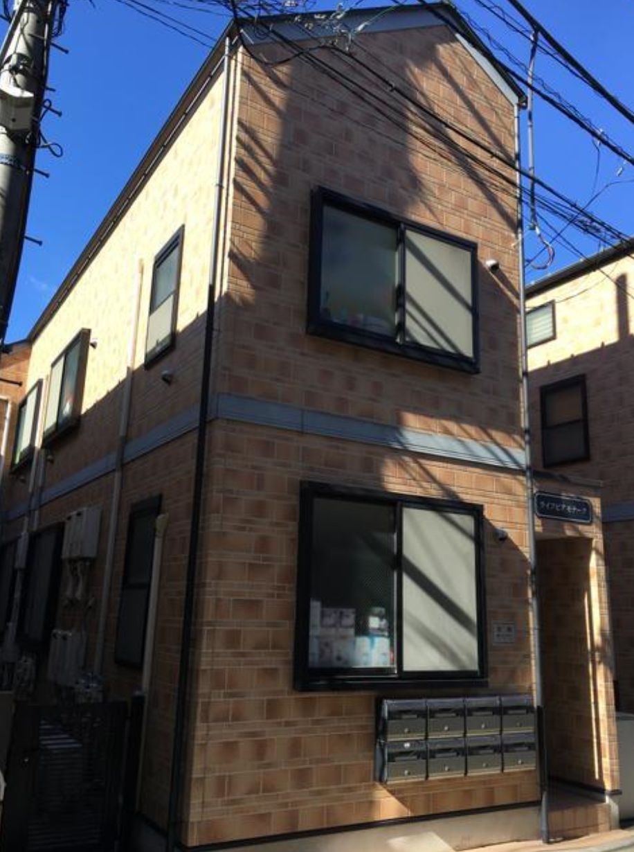 ライフピアモナークのエントランス