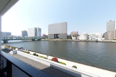 【バルコニー】 | ORSUS清澄白河リバーフロント（オルサス清澄白河リバーフロント）