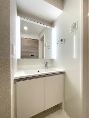 メルヴェーユⅡの独立洗面台