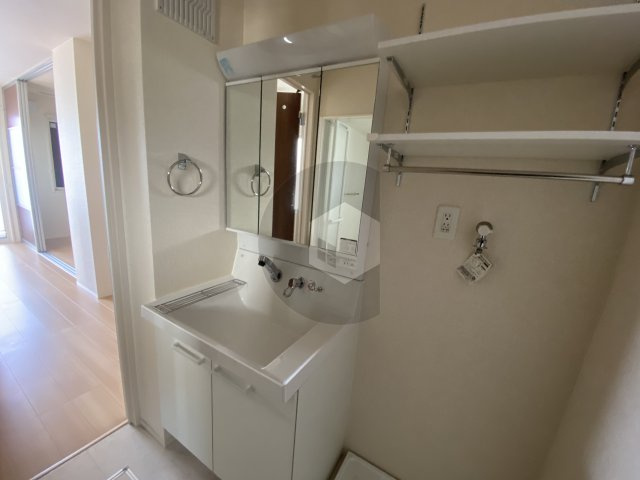 ええいろの独立洗面台