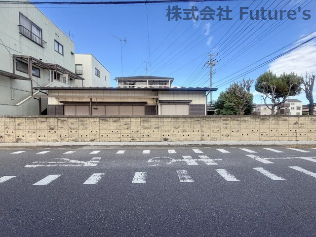 三郷市高州1丁目　建築条件無し売地　全1棟の前面道路含む現地写真|前面道路含む現地写真です。